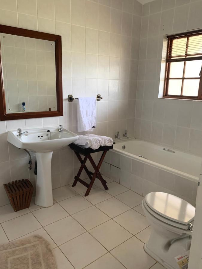 Kransberg Country Lodge Guest Farm 타바짐비 외부 사진